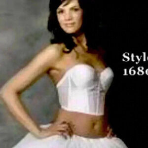 EMPIRE INTIMATES CORSET Size 32 A